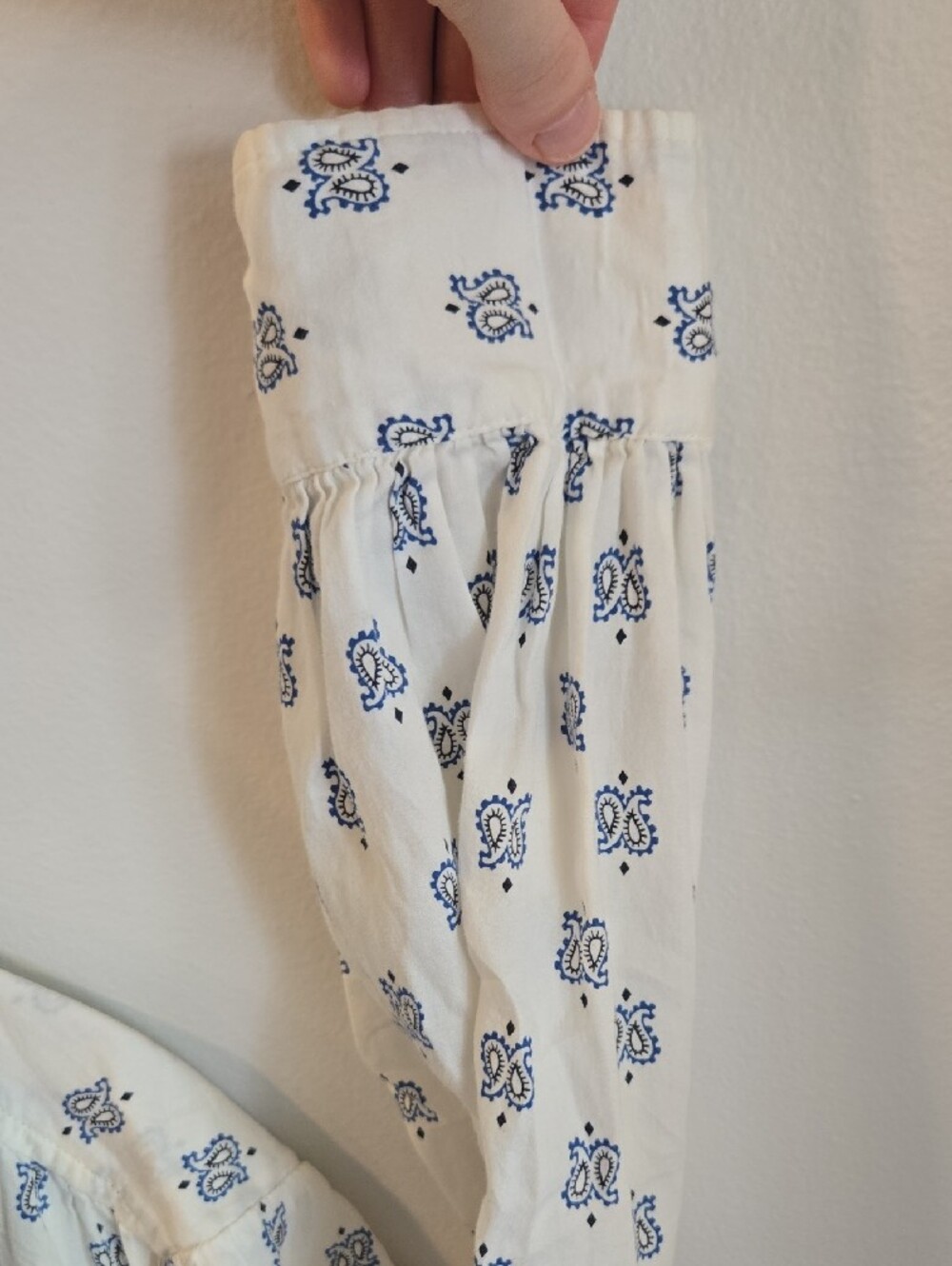 XiRENA White Dress with Blue Paisley Print - Picture 3 of 3